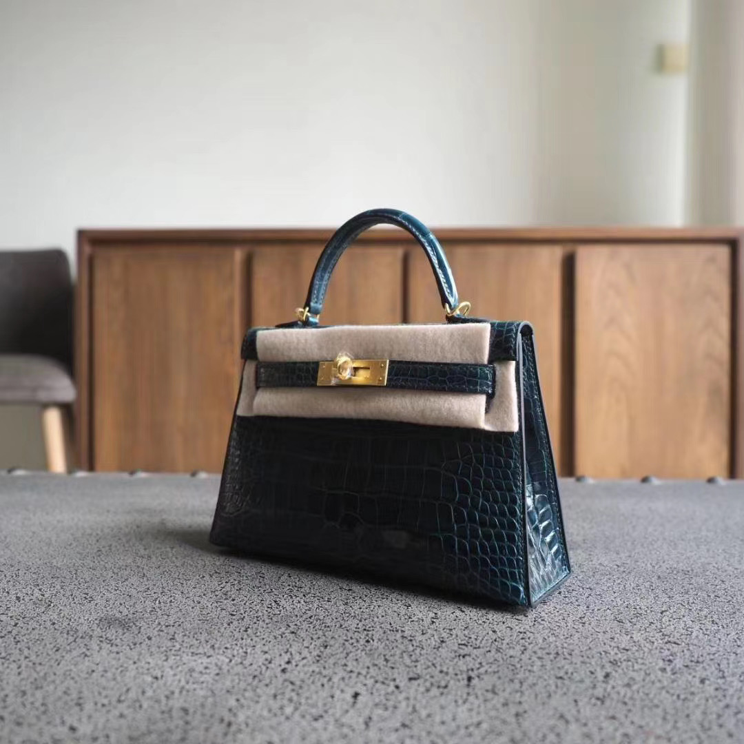 爱马仕 Hermes Mini Kelly 2代  6O柏树绿 亮面方块鳄鱼 金扣