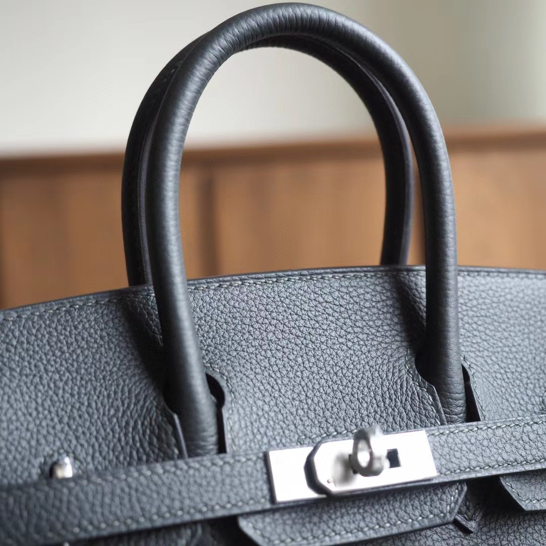 爱马仕官网 Birkin 25CM 6O柏树绿 拼I7琉璃蓝 Togo 双杆 银扣