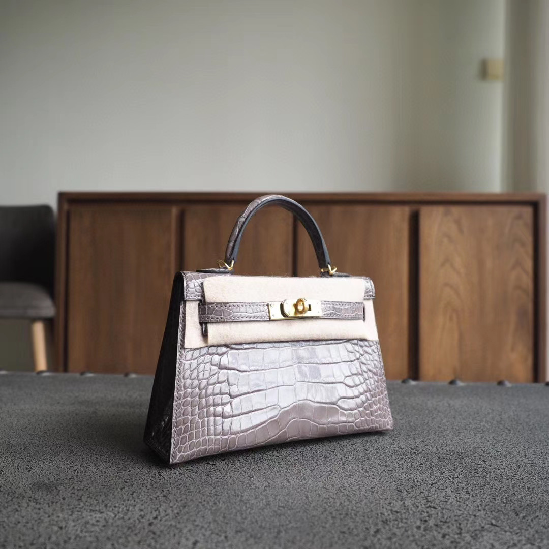 爱马仕 Hermes Mini Kelly 二代  81斑鸠灰 亮面方块鳄鱼 金扣