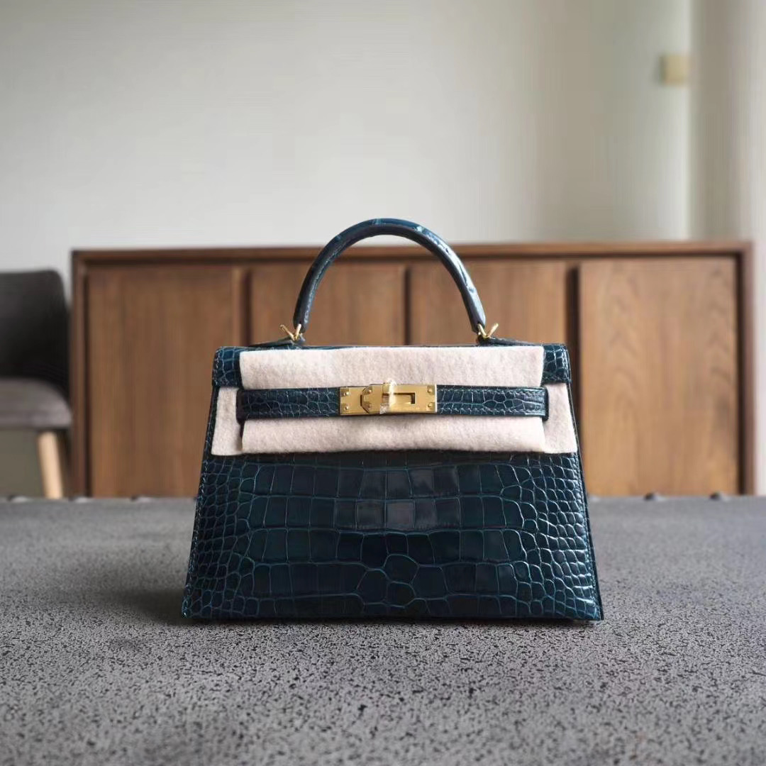 Hermes kelly 19cm 2025