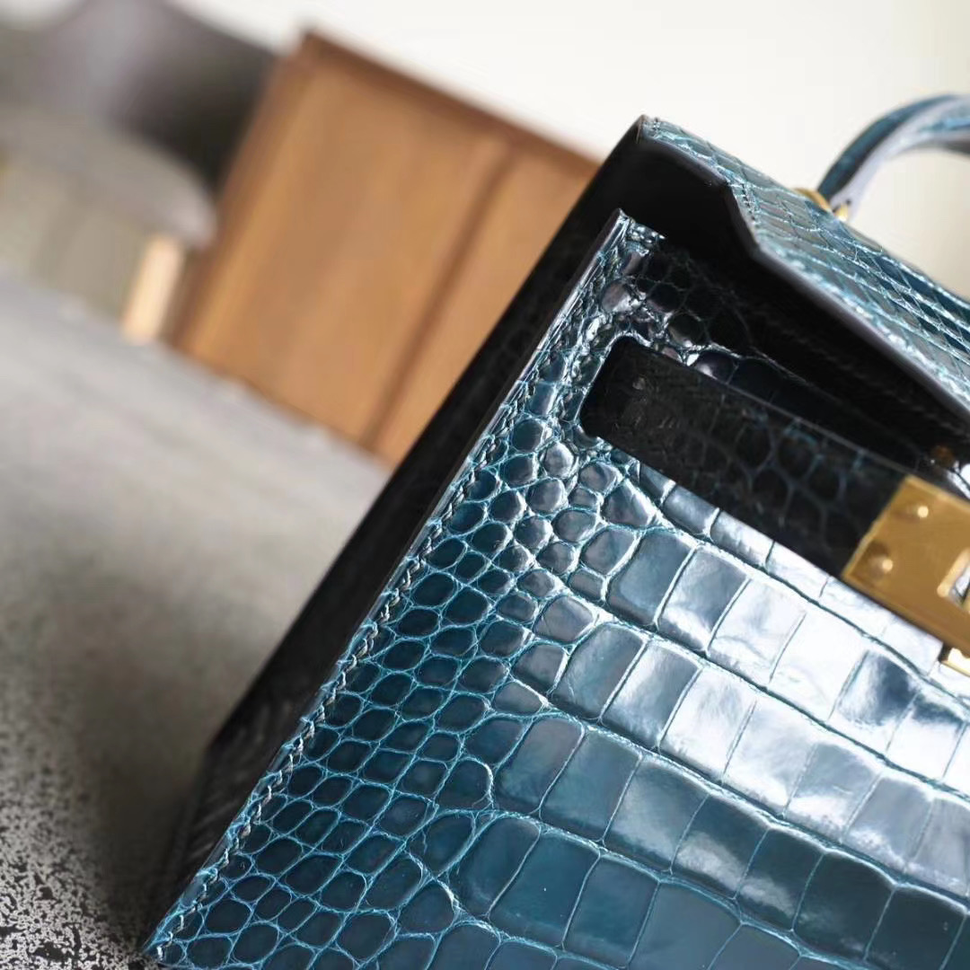 爱马仕 Hermes Mini Kelly 2代  6O柏树绿 亮面方块鳄鱼 金扣